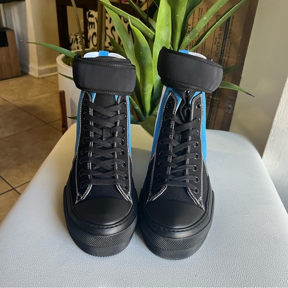 BURBERRY Men’s White/Black/Azure Sub High-Top Lace-Up Trainer Size 11 (44 IT) - Picture 11 of 14